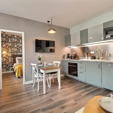 La Cotentine (adults Only) Bed and breakfast