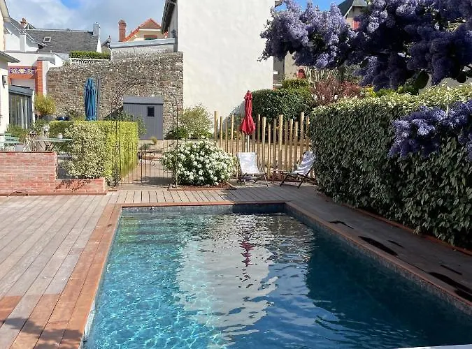 La Cotentine (adults Only) Bed & Breakfast Saint-Pair-sur-Mer