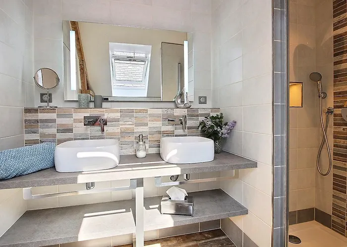 Oda ve Kahvaltı La Cotentine (adults Only) 4*